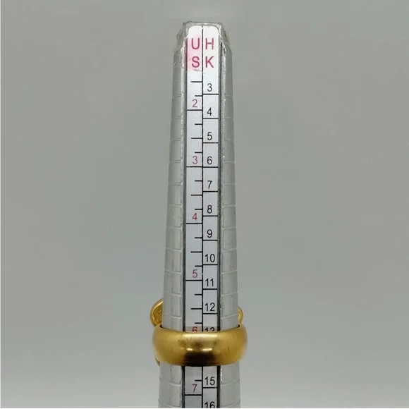 CHANEL Gold and Peach Clover Ring - Picture 7 of 8